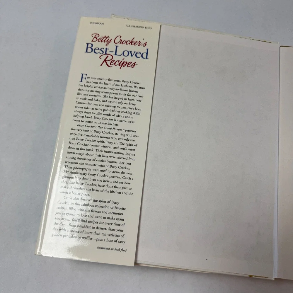Betty Crocker's‎ Best-Loved Recipes Hardcover Cookbook 1999 First Edition